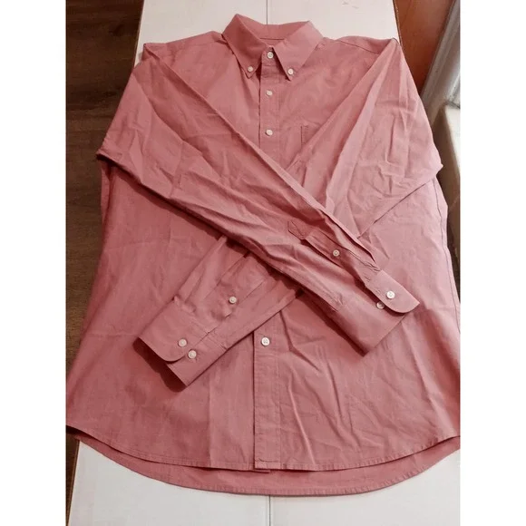 Uniqlo Oxford Button Down Crisp 100% Cotton Size M Pink/Light Brick. Excellent - Picture 2 of 10